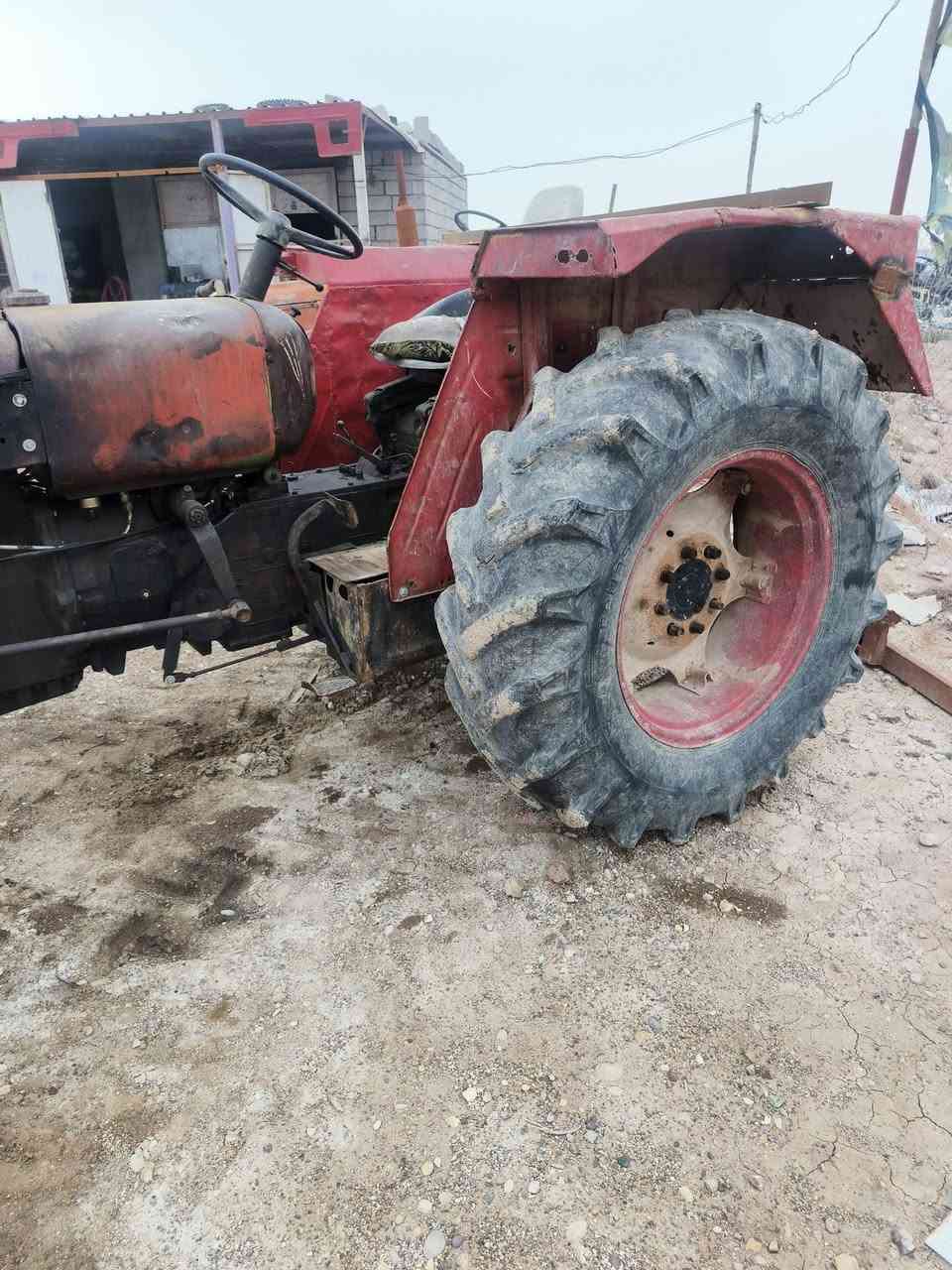 السلام عليكم عنتر للبيع مديل 88 مكفوله كبل لشغل عوزها بس تايرات خلفي ***********
