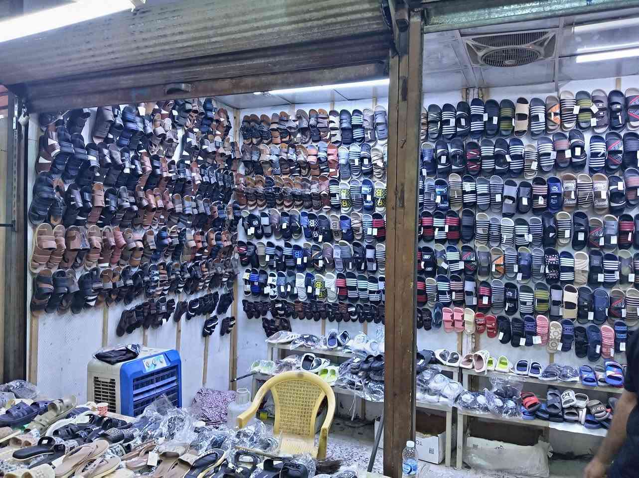 محلات للبيع الأمين الثانيه سوك سيد صفاء الفرع الثاني
***********
