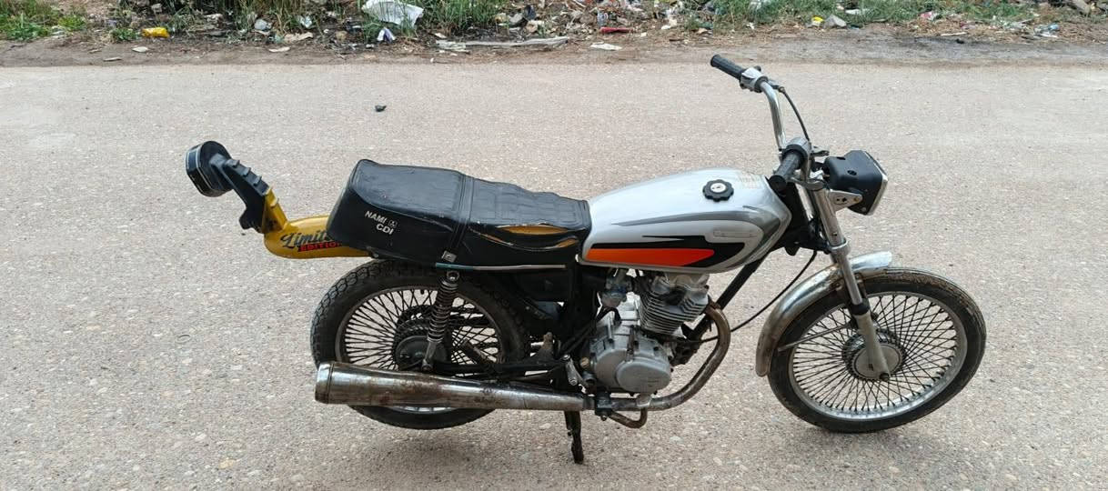 السلام عليكم مكلف بنشر دراجه أدوات البيع خير من الله محرك ما مفتوح مكفوله سعر 400 وبيه مجال مكاني القرنه الثغر رقمي ***********
