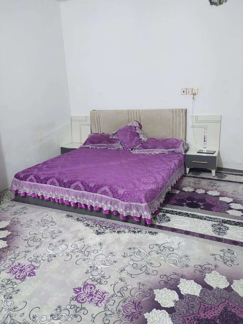 السلام عليكم.....
للبيع غرفة اخساب تركيه نضيفه الستفسار المراسله الصفحه او واتساب او الاتصال على الرقم ***********
مسعجل جدا جدا
