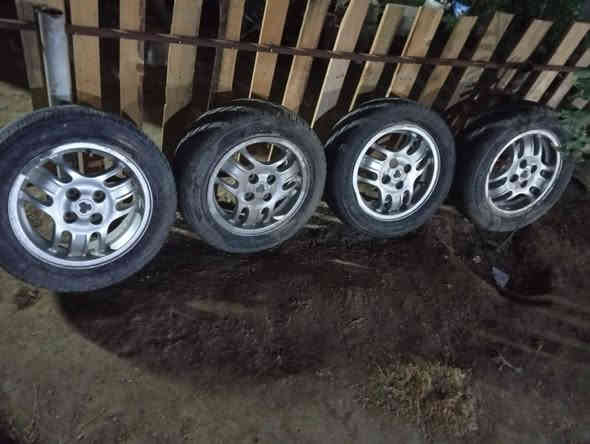 السلام عليكم شباب للبيع بدون تايرات العنوان طويريج الخيرات
***********
