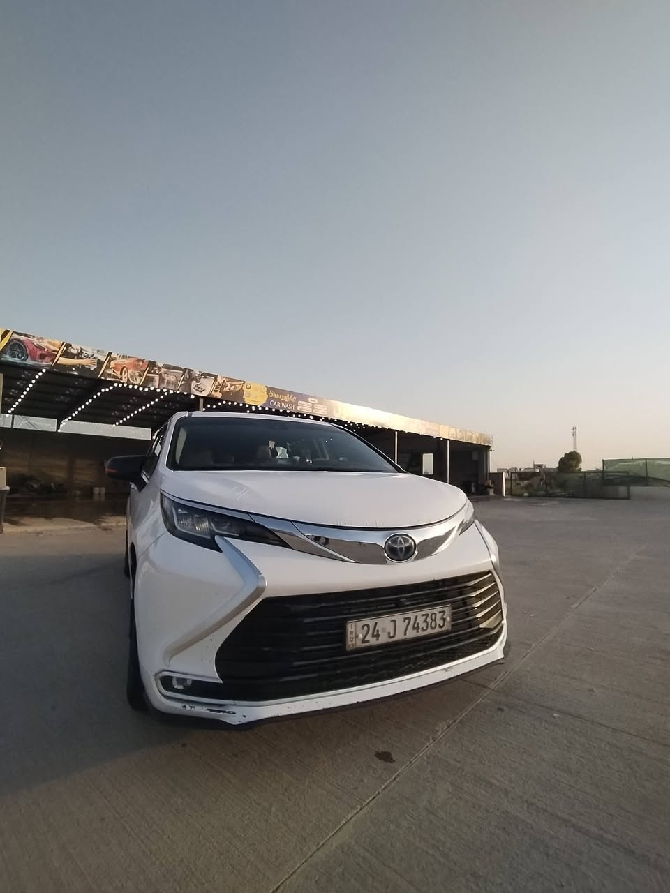 سلام و عليكم
تويتا سينا للبيع  بدون مراوسة 

سيارة موديل 2022

رقم دهوك تحويل و غرامة اب شرط 

كير و محرك شرط بدون اي خلل

ماشية 115 ميل

فقط بيها جاملق امامي جهة النفر بدون دواخل الايرباكات ما مفتوح سليم  و بيها بابين بخ أمريكي

فقط هذني

ابواب كهرباء

بردات

تخم تاير جديد

مواصفات LE

تبريد مركزي ثلاث قطع

سيارة8راكب

و سيارة كلها بشرط ما مفتوح ولا برغي

المكان دهوك

السعر عل خاص

الرقم وا واتساب  ***********

زين ***********
