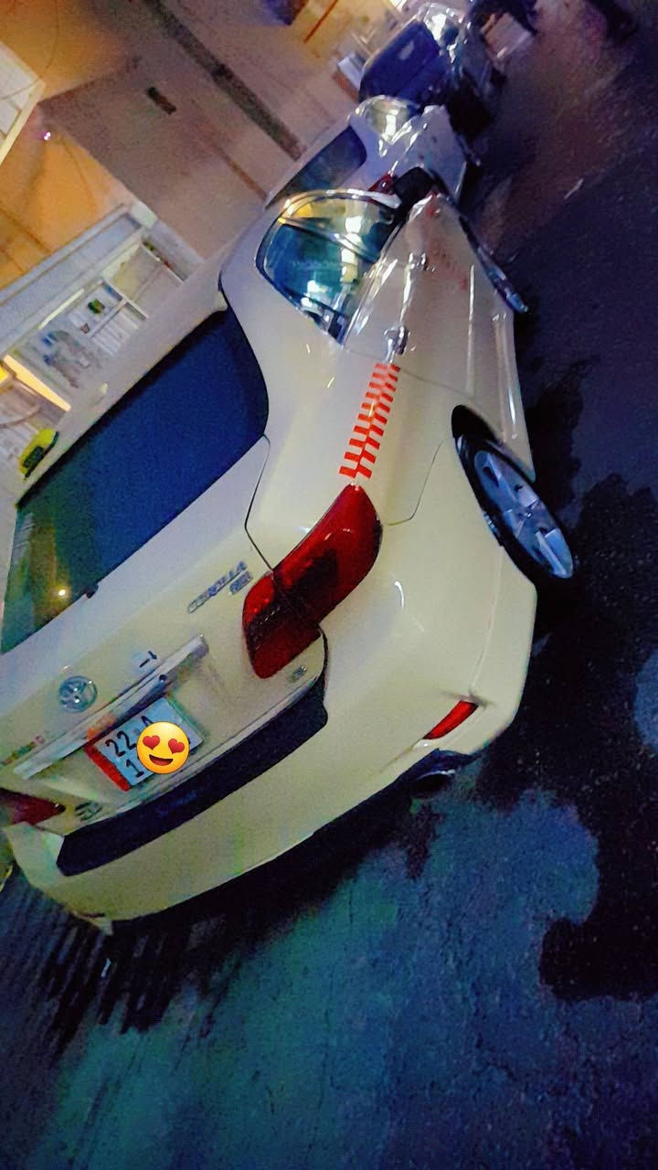 2010  سبورت بی سبوغ
گێڕو مەکینە بەشەرت
بێ بۆیاغ
جەمپێکی خەفیفی بيشي وپشتی هەیە
4\جيكاي تاعديلة
سەیارەکە زۆر پاکە 
هةمو شتيك نوي زينكة 2030 
نرخ 145 مامەلەیەکی کەم
***********  بس واتس اب
