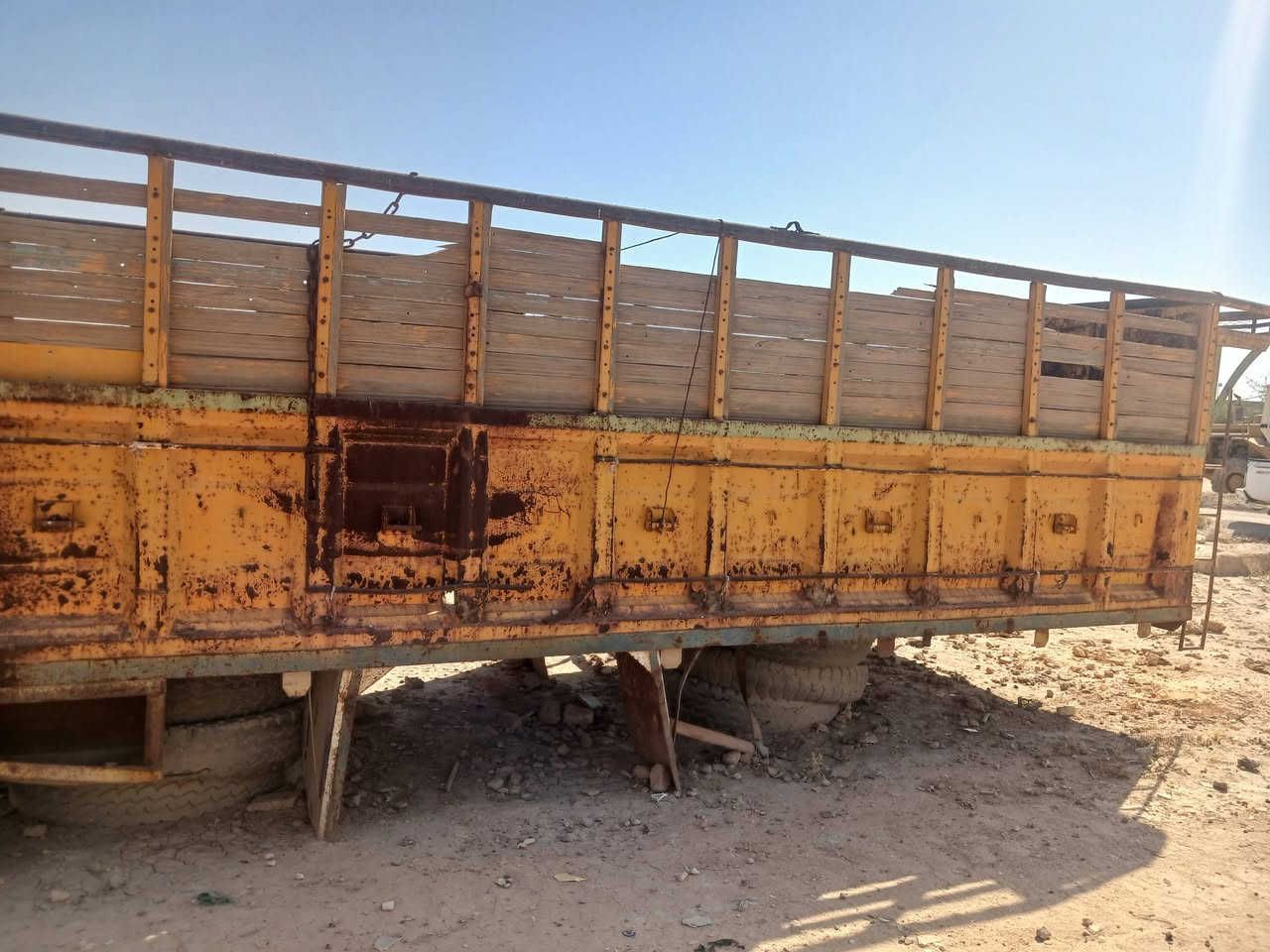 بدي للبيع المكان النجف***********
