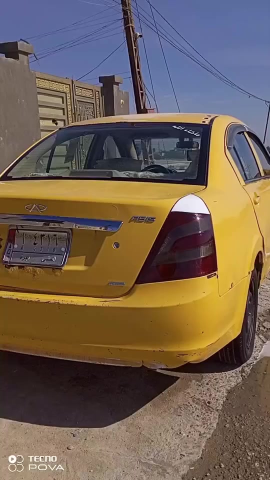 سلام عليكم
سياره شيري موديل 2013 
تجفيت جديد شركه سياره حلوه 
سياره وره التجفيت ماعندي اكمل تشغيلها ابيعها على وكفتها عليها هئيه وغرامات راعيها موجود 
رقمي *********** 
السعر 8 قفل
