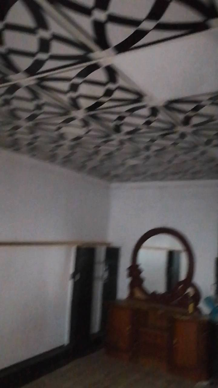 السلام عليكم
دار للايجار صغيره مساحته 50 متر تقع في ابو دشير بنهاية شارع اسواق رياض فارغه حاليا

تحتوى الدار على على مطبخ صغير وغرفه كبيره وصحيات وفي الطابق الثاني غرفه نوم واحده

للاستفسار عن السعر الخاص مفتوح

للاتصال *********** او ***********

لرؤية منشوراتي اكتب دلالية ابو كرار الشويلي للعقار وراح تشوف كل شي موجود واي شي يعجبك راسلني عليه وتدلل وانا بخدمتك ومستعدين لعرض عقاراتكم لدينا اتصل بنا واتس اب او ماسنجر وبالخدمه
