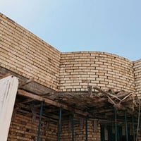 اخوان السلام عليكم ورحمة الله وبركاته خلفه بناء متفرغ حاليآ والشغل عدا...