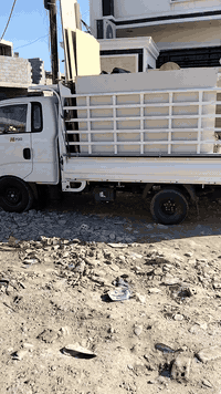 يتوفر كيا حمل نقل جميع الأثاث والاغراض داخل بغداد وخارج بغداد رقمي 077...