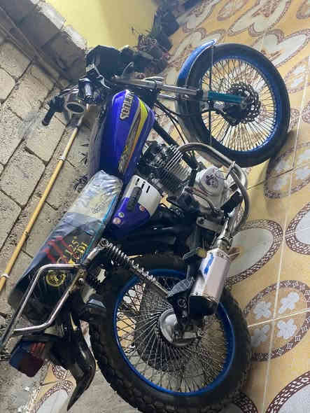 السلام عليكم بسبب الوعودالكاذبه اول شي مكاني الشركاط ماطور تايكر لبيع موديل 2023 محرك مو مفتوح
لايت عالي ناصي 
بريك بي ضعف يحتاج بنزات 
السعر 525 وبي مجال ل شراي ***********
