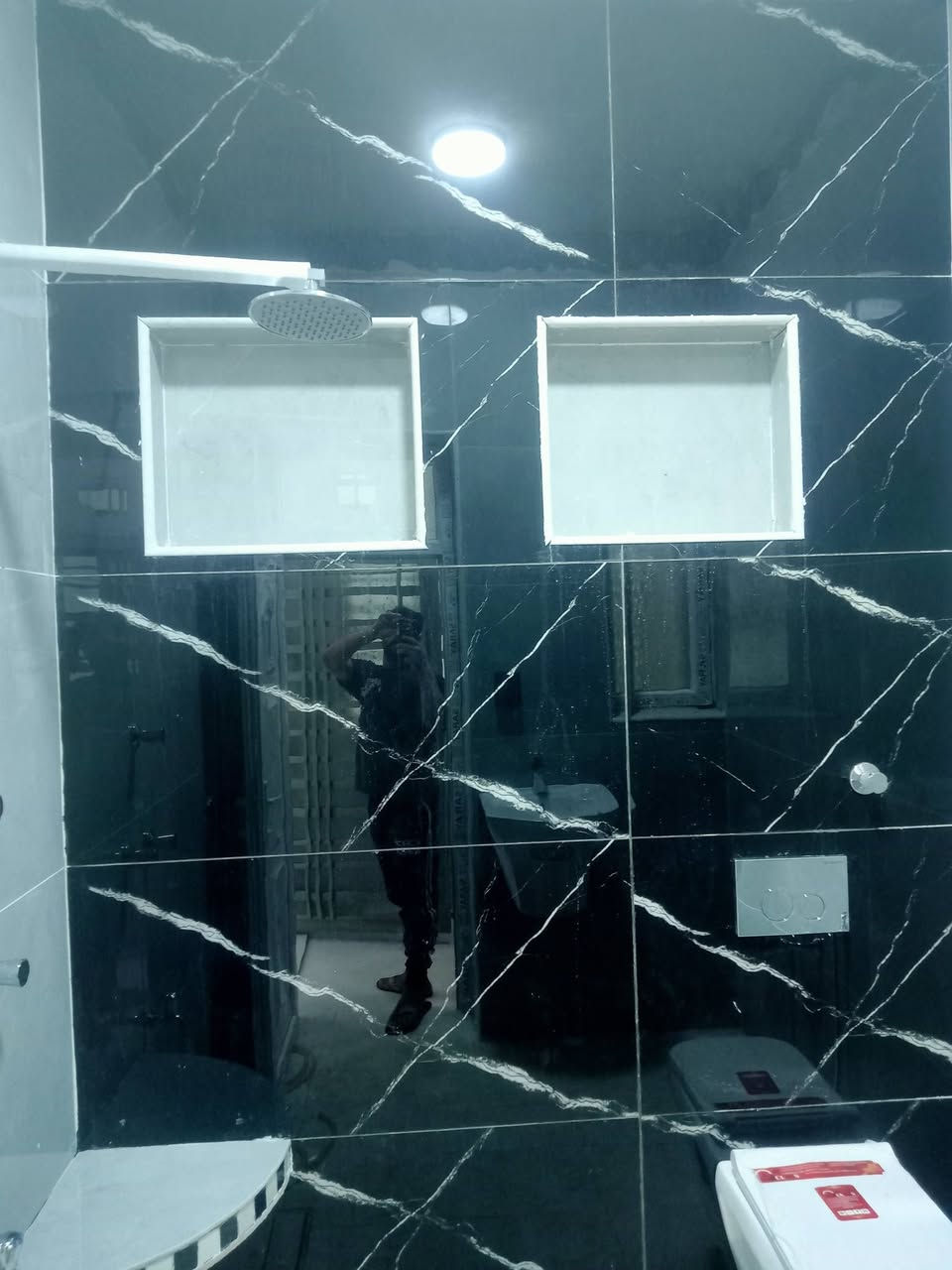 خلفه سراميك بورسلين مرمر متفرغ حالين الشغل ليزر ***********
