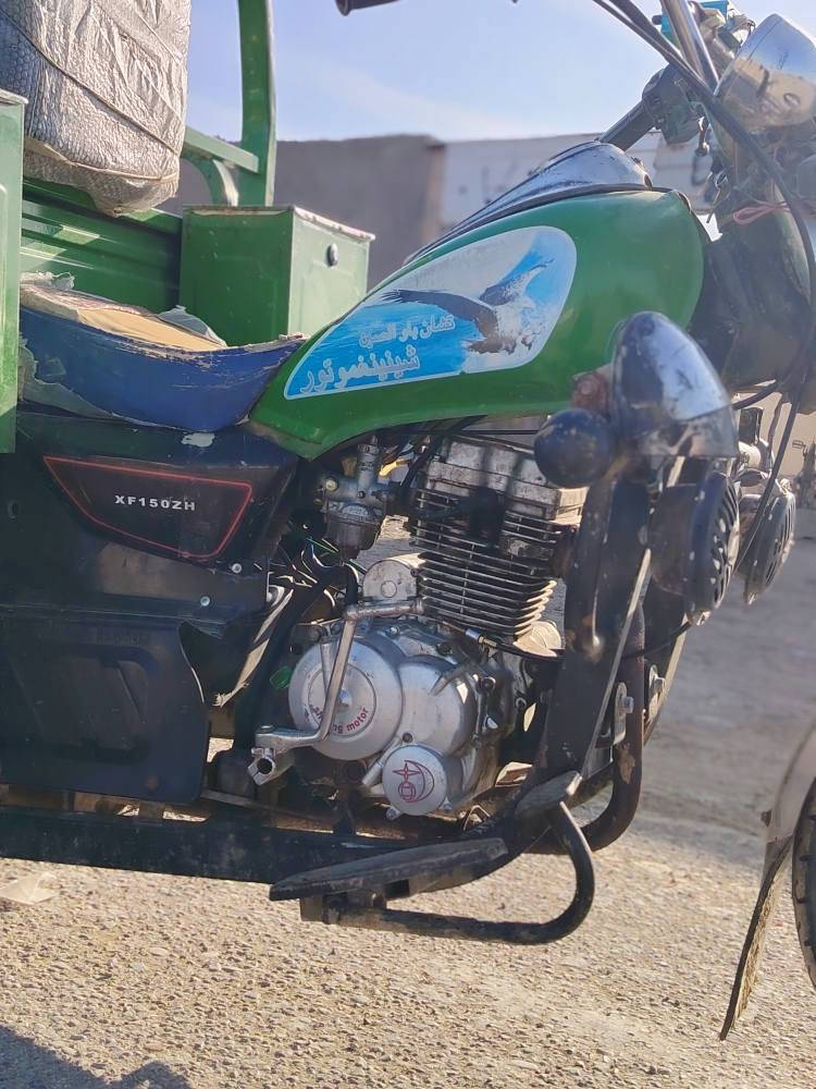 سلام عليكم ستوته للبيع مديل 2022  اوراق اصولي مكينه نضيفه بس مجفته شاصي كفاله ركبه كفاله تصال ***********
