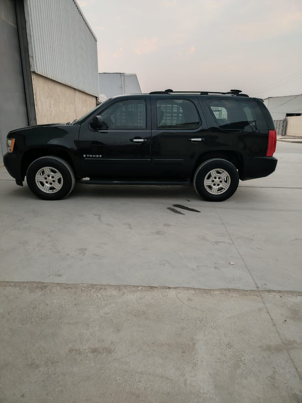 سياره تاهو 2010 كفاله خليجيه متومه سياره كلش جديده 
اني مكلف بل نشر هاتف صاحب السياره ‭٠٧٨٨ ٢٦٢ ١٠١٣‬
