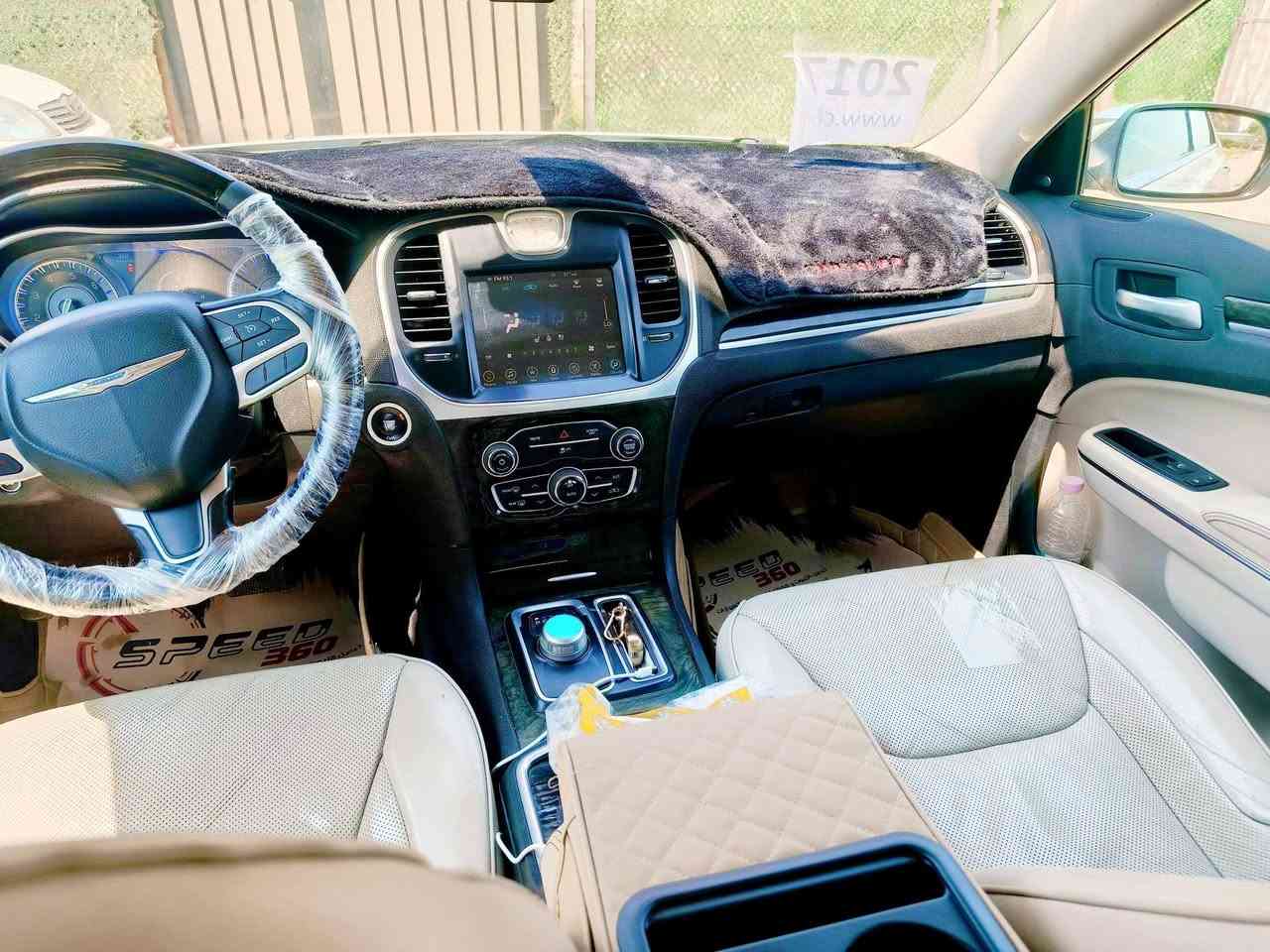 السلام عليكم
اوباما البيع 
 C300
 موديلc 2017
مكفولة كفاله حته الدعاميات
داخل عسلي 
ماشيه 108
تحكم ستيرن
تاتفه الستيرين
مري قلاب
بانوراما
برده خلفيه
كشن تاتفه وتبريد
كامره خلفيه
 مسوي ادامه عليها البارزين
سياره مامشتغله على خط
ستخدم شخصي
رقم شمالي وهزه جديده قبل سبع
بسمي 
مكانها بغداد الغزاليه
هاتف ***********
