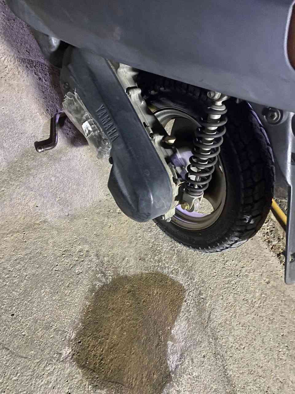 دراجه بطه 2000 دبل.... دراجه حاويه تقريبآ
صارلهه شهر من طالعه من الحاويه نضافه فول 
*********** مكان طوريج....
