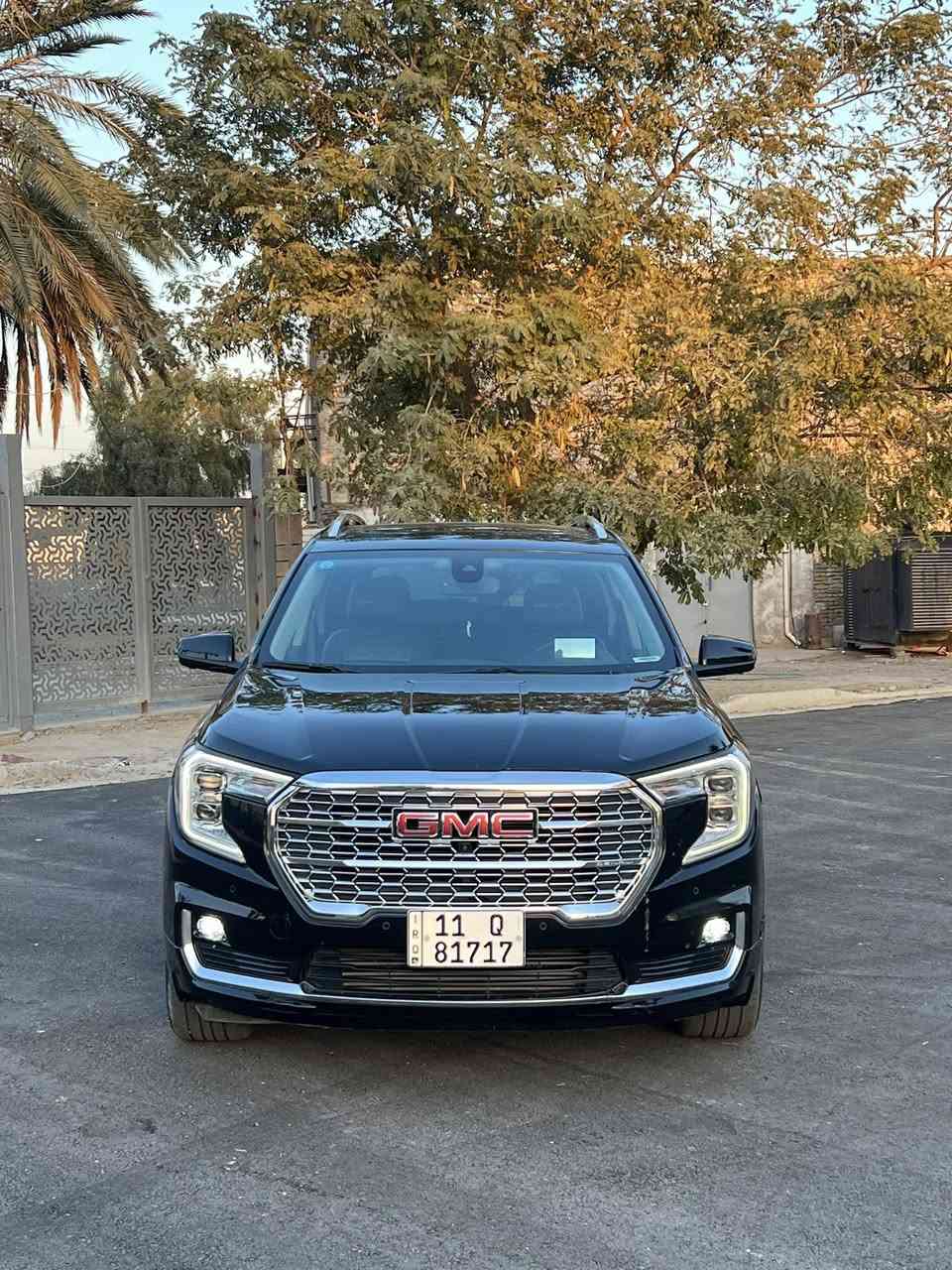 السلام عليكم 
جمسي تيرين 2024 دينالي 
مكينة 1.5 توربو كير 9 نمر
ماشية 49 الف كيلو قابل للزيادة 
موصفات 
5 كامرات 360 
رادار 360
تحديد مسار و قيادة شبة ذاتية 
اشاير بلمري + نقطة عمياء 
عداد دجتال + داتاشو 
سستم سماعات BOSE
بنراما 3 طكات فتحة كاملة 
3 وضعيات قيادة ( تو ويل ، فور ويل ، اوف رود )
كراسي كهرباء خزن ميموري 
كراسي تبريد و تدفئة للصف الاول 
كراسي تدفئة للصف الثاني 
كار بلي + اندرويد اوتر لاسلكي 
رادار تفاعلي ( يلزم بريك بلحالات الخطرة )
مثبت سرعة للنزول من المنحدرات 
صندوك كهربائي يفتح عن طريق حساس القدم 
تبريد مناخي 
مواصفات الدينالي هواية 
حادث 
صبغ صفحة السايق + صبغ جاملغ امامي ايمن 
تبديل بابين ايمن نفس الون 
كفالة شواصي و لغود 
صور الحادث مرفقة 
سعر 173 قابل للتفاوض مكاني بغداد 
*********** موجود واتساب
