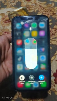 آيفون ١١ • ذاكرة ١٢٨ • كاميرا تحتاج تنظيف