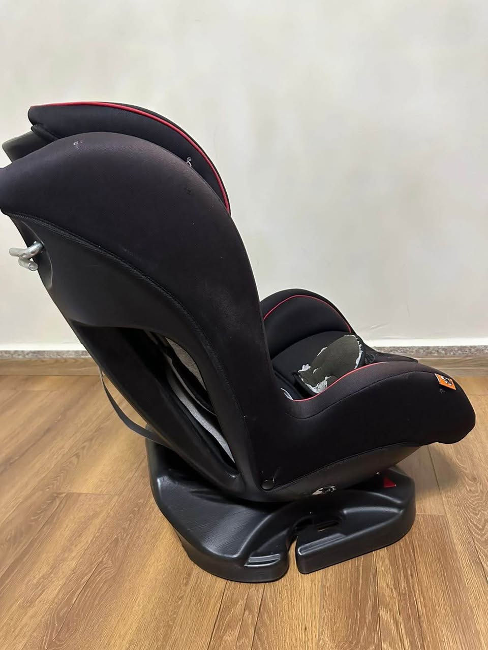 للبيع 
براند امريكي autobaby
مستعمل بحالة جيدة
يتحمل وزن من 0 الى 36 كيلو
اغراضه كاملة كلها 
السعر 100 الف أربيل, العراق


**إذا كنت صاحب هذا الإعلان وتريد حذفه لأي سبب، رجاءا أرسل رسالة إلى الدعم الفني**
