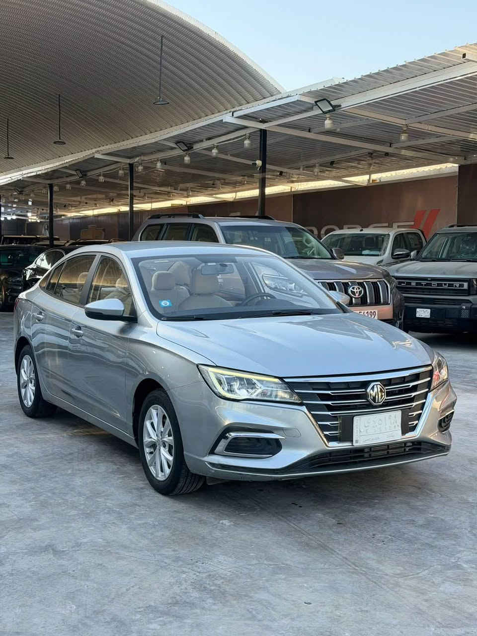 السلام عليكم ورحمة الله للبيع
MG-5 -2023
ماشيه 90.000Km  صبغ نص باب فقط 
مرقم :بغداد - حره الفئة:MG5
مكاني بغداد الكاظمية
***********
 ***********
