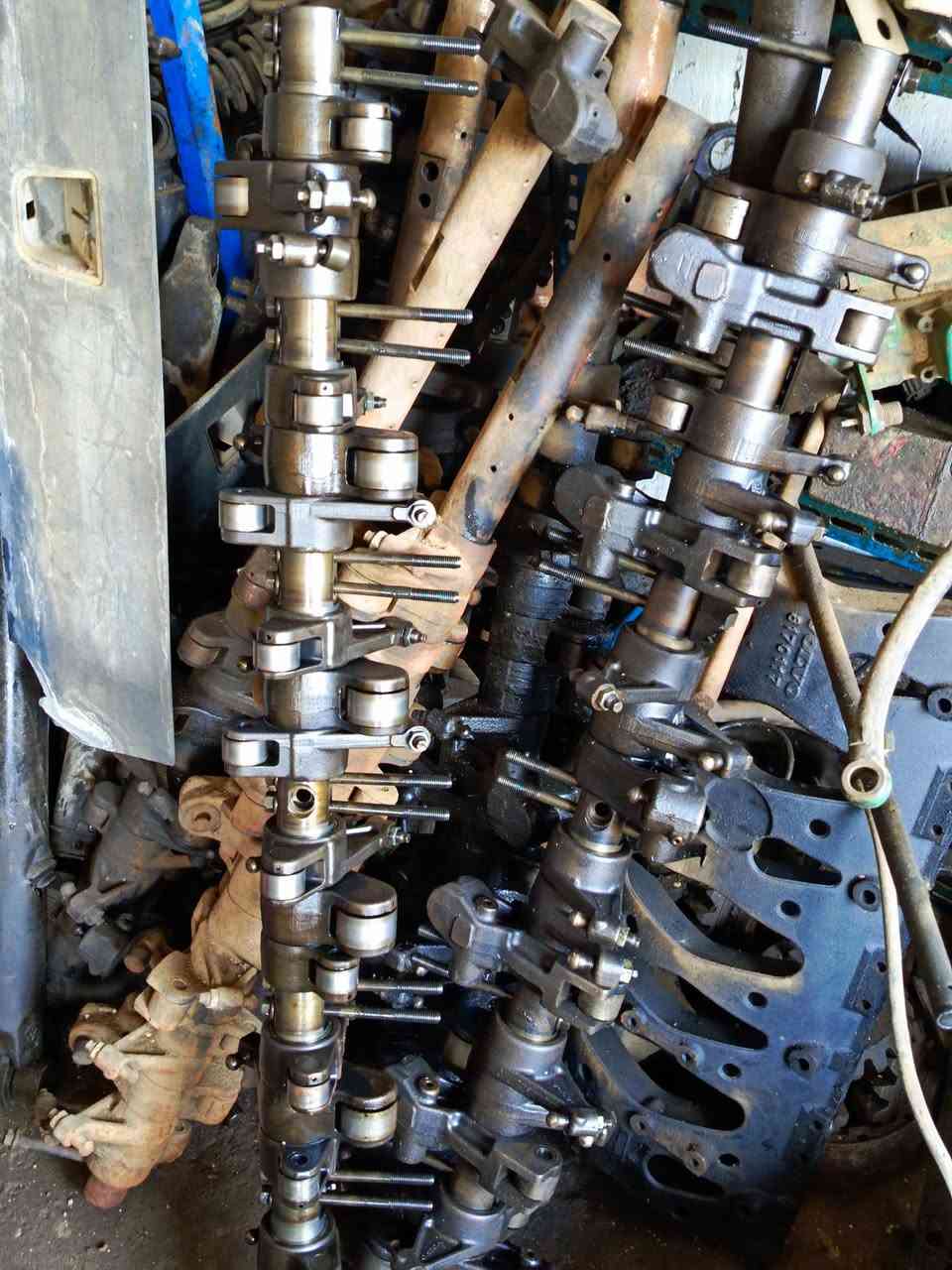 يتوفر ادوات فالفو اوربي مستعمل
حديث + قديم
شراء سيارات فالفو حديث وقديم او بدون ارقام ومكسور شاصي 
عنوان بغداد جرف النداف مقابل سيطره النهروان
ه‍ ***********
