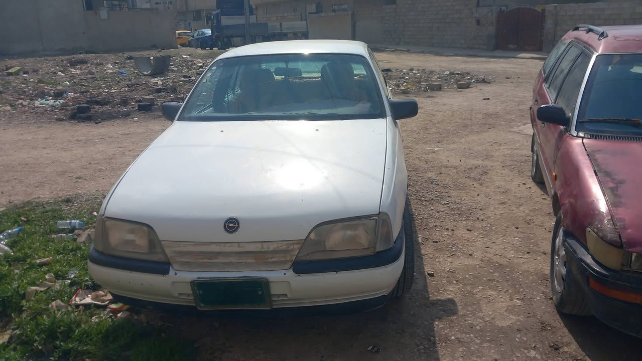 السلام عليكم سياره اوميجا حجم 20 موديل 90 سياره وكاله مطلقه عامه بيها شرطه تحويلهالسعر 18 وبيها مجال سياره حلوه قاعده مرتبه سياره جاهزه استرايك بغداد سياره حلوه جير ومحرك شرط لا صرف ولا نفخ وكاله مطلق عامه موجوده والشرع شرطه تحويل عنوان موصل حي القادسيه***********
