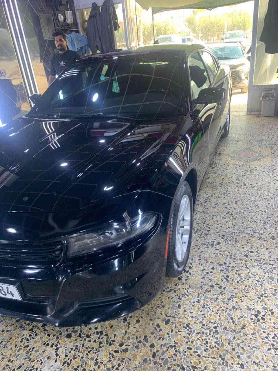 جارجر 2023 بصره باسمي دخول جديد اصل
حادثها جاملق وبنيد بحاله جيده مكان بصره 
مكلف بلنشر
رقم راعي السياره 
*********** البصرة, العراق
