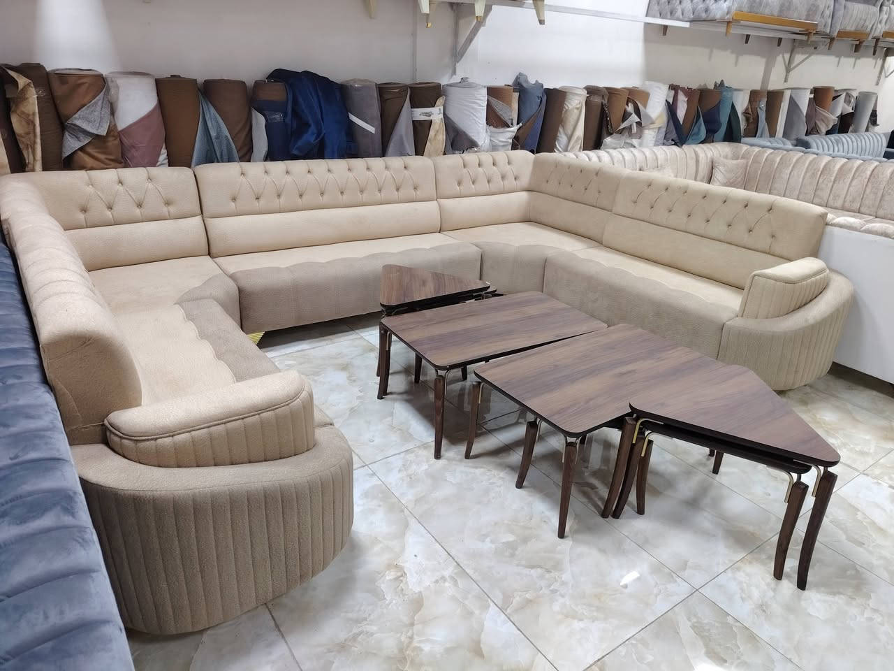 ⚜️👑 مجمع ابو بلاش للاثاث 👑⚜️

جميع اللوان متوفر مختلف المديلات والقياسات صار عنده مراوس القديم بالجديد صار عدنه نضام القصد📌 العنوان كربلاء طريق الحر مجاور معمل الثلج  مقابيل الاتحاد الرياضي اي ستفسار الاتصال  يوجد واتساب 👈***********👉👈***********👉
