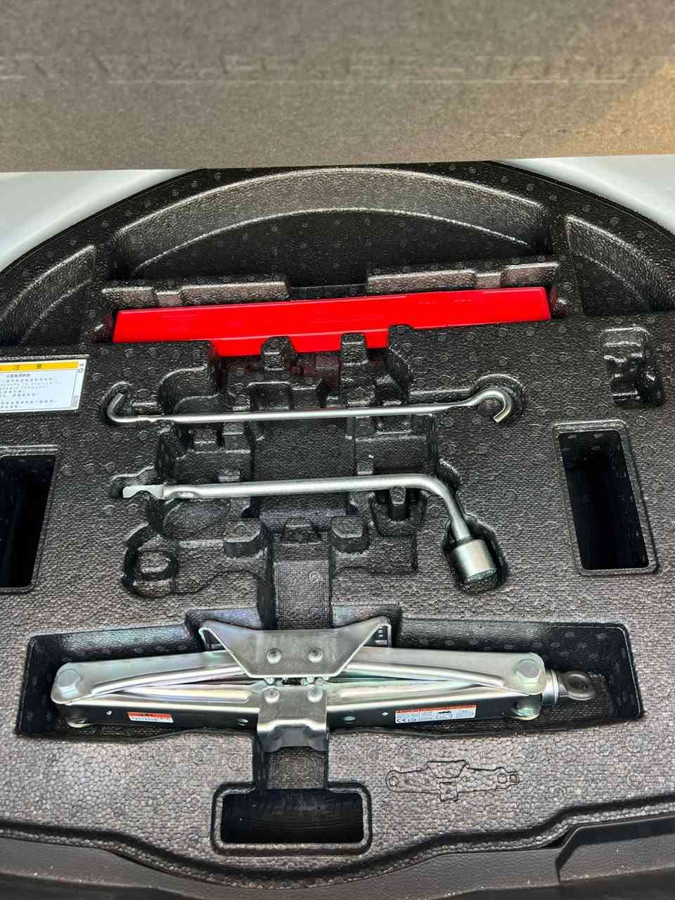 السلام عليكم
كورلا 2025 هايبرد زيرو

حره رقم بصرة 

فول مواصفات 

العلامة السودة 

ماشية 7 الاف 

كفاله عامة

-- البياع شراي خلي يعبر المنشور

- تحديد مسار ، اشاير مري ، كشافات ابيض لد ، سايد بريك كهربائي، اوتو هولد

- ⁠فتحه ، كامرة خلفية 

- ⁠ترحيب ، بصمه

- ⁠السيارة مرتبة 

- ⁠دوشمة جلد ، فرشة صندوك

- ⁠تغليف كشنات نايلون مال دبي الاصلي

- ⁠تغليق حراري للبيبان 

- ⁠ارضيات

- السعر 160$

- ⁠للتواصل - ***********
