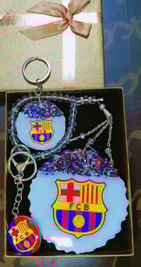 تعليكة سيارة • ميداليات مفتاح • موصل