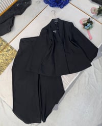 سوت رسمي • خامة ايطالية • ٣٨-٤٨