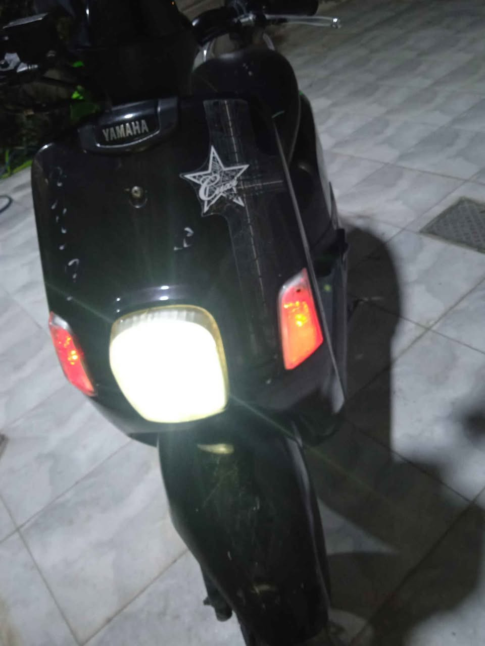 سلام عليكم عندي دراجه للبيع سعر 850 وبيهه مجال Singapore


**إذا كنت صاحب هذا الإعلان وتريد حذفه لأي سبب، رجاءا أرسل رسالة إلى الدعم الفني**