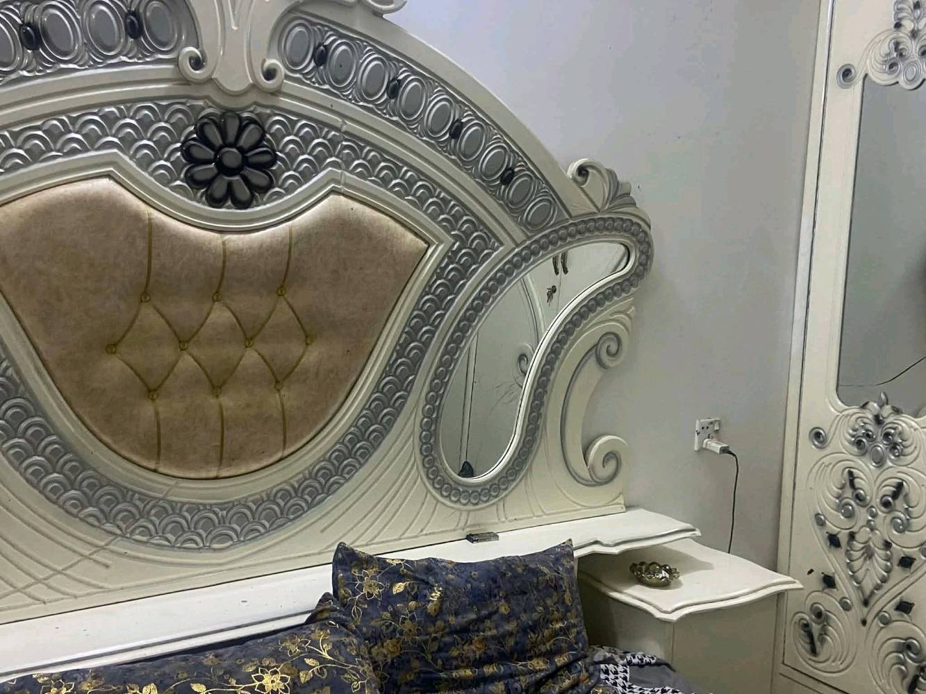 صباغ غرف اخشاب ومنازل كرسته وعمل ..أو فقط عمل
‏‪0774 673 6028‬‏
داخل بغداد واطرافها