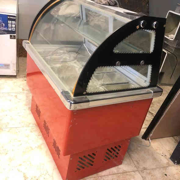 عارضه للبيع جديده سعر مناسب للاستفسار الاتصال ع رقم 
***********
