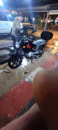 دراجه بوكسر موديل 22 مبدل بيها بوشه وبستم شركه شرط البلاد برغي واحد ما...