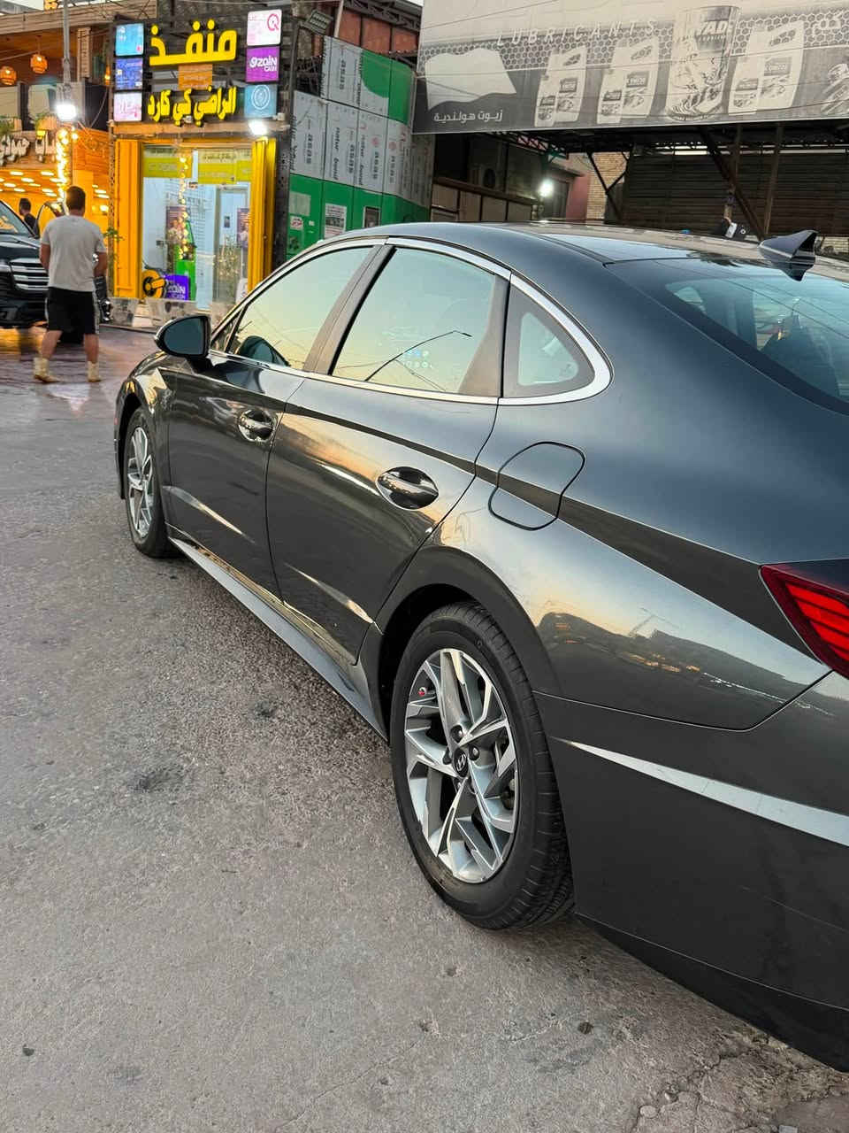 السلام عليكم 

سوناتا sel موديل 2023

لون نفطي
مكينة 2500 دوش المرغوب 
گير AT مو CVT
تحكم ستيرن جهتين
اربع انظمة
گير دگم
تدفئة بالكشنات
هاند بريك بصمه
اوتو هولد
تحديد مسار
كروز سرعه
مانع انزلاق
كشنات كهربائي
شاشة كبيرة 
كار بلاي ايفون + اندرويد
بصمة تشغيل
تشغيل عن بعد
رادارات جانبية
بچم كبس 
صور الحادث بالمنشور
السعر 160$
رقم اربيل تحويل ثاني يوم 
مكان السياره بغداد البلديات 
موبايل ***********
