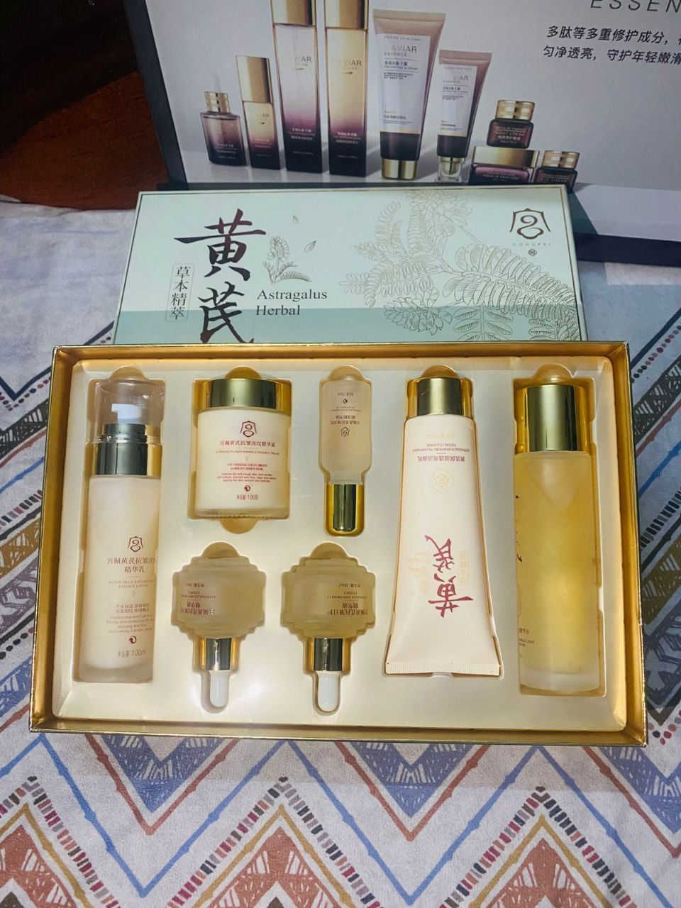 عروض مستمره كل مايخص بالعناية بالبشره والاسعار مناسبه الاسعار من 5 الاف الى 12 الف والتوصيل داخل الموصل الفين دينار التفاصيل عالخاص ويا المندوبه


**إذا كنت صاحب هذا الإعلان وتريد حذفه لأي سبب، رجاءا أرسل رسالة إلى الدعم الفني**