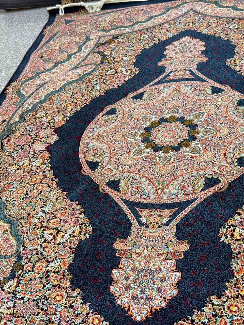 زوليه كاشان ايراني اتصل ع الرقم ***********
