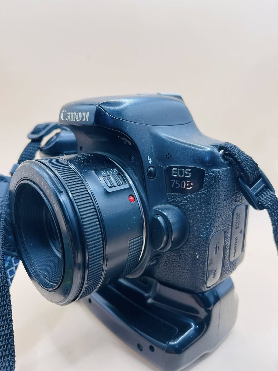 كانون 750d
عدسة 50m
شاحنة
بطاريه
كرب
حزام كتف
 نضافه 90‎%‎
السعر 340الف سعر نهائي
متوفر توصيل


**إذا كنت صاحب هذا الإعلان وتريد حذفه لأي سبب، رجاءا أرسل رسالة إلى الدعم الفني**