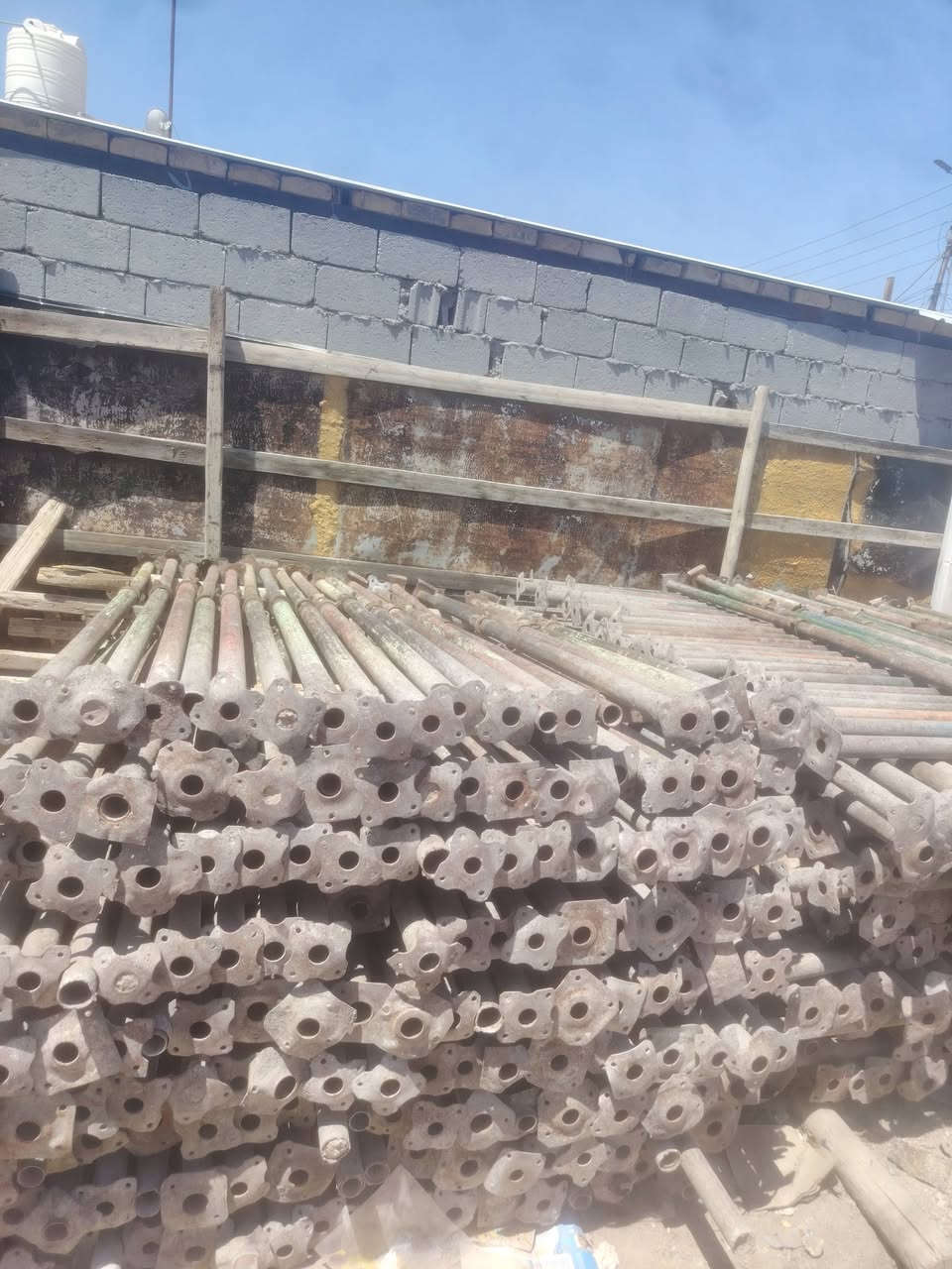 السلام عليكم جكات للبيع العدد 260  جك كربلاء حي العسكري الاتصال علئ الرقم فقط غير متواجد علئ الفيس السعر الزوج 22  قفل 
***********
