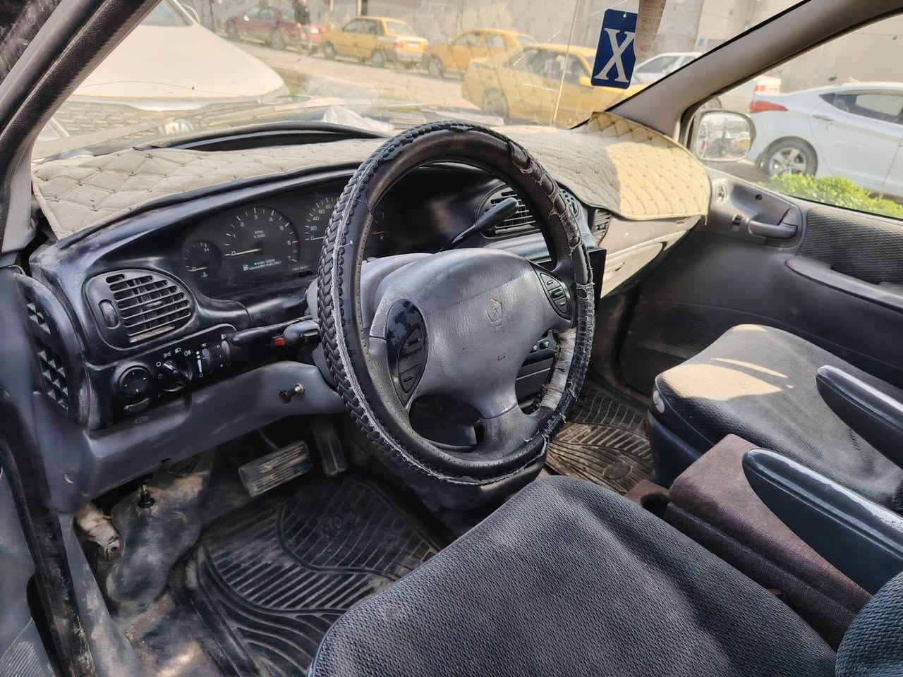 دوج كرفان موديل 96 رقم نينوى شرط التحويل معامله كامله كمرك هزه غرامات كلها جاهزه بس تحول سعر 33
***********
***********
