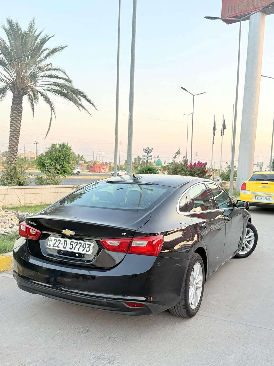 سلام عليكم 
ماليبوو موديل ٢٠١٧ موصفات LT بصمه تشغل بصمه ابواب كير محرك شرط بدون عيب رقم سنويه جديد بها كوبون بانزين سياره بها قطعه صبغ فقط بونيت بدون دواخل سياره جديد بدون مصرف شرط 
سعر ٨٤ بها مجال قليل 
رقم موبايل *********** كركوك, العراق
