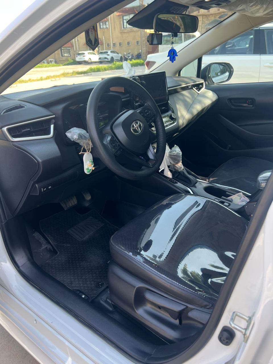 سلام عليكم كورلا للبيع 2023 ماشيه13 ميل صبغ جاملغ وصندوق خلفي فقط بدون ايرباك  محرك 2000 السعر168العنوان بغداد / الحريه للاستفسار

+964 771 419 3269 بغداد, العراق
