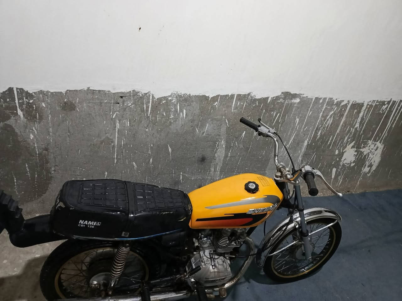 سلام عليكم للبيع ادوات ادوات مكفولة الدراجه كلهه بلاد موديل 2014 مكان بصره كرمت علي  550وبيهه مجال رقم *********** لمو شراي لا يتعبني
