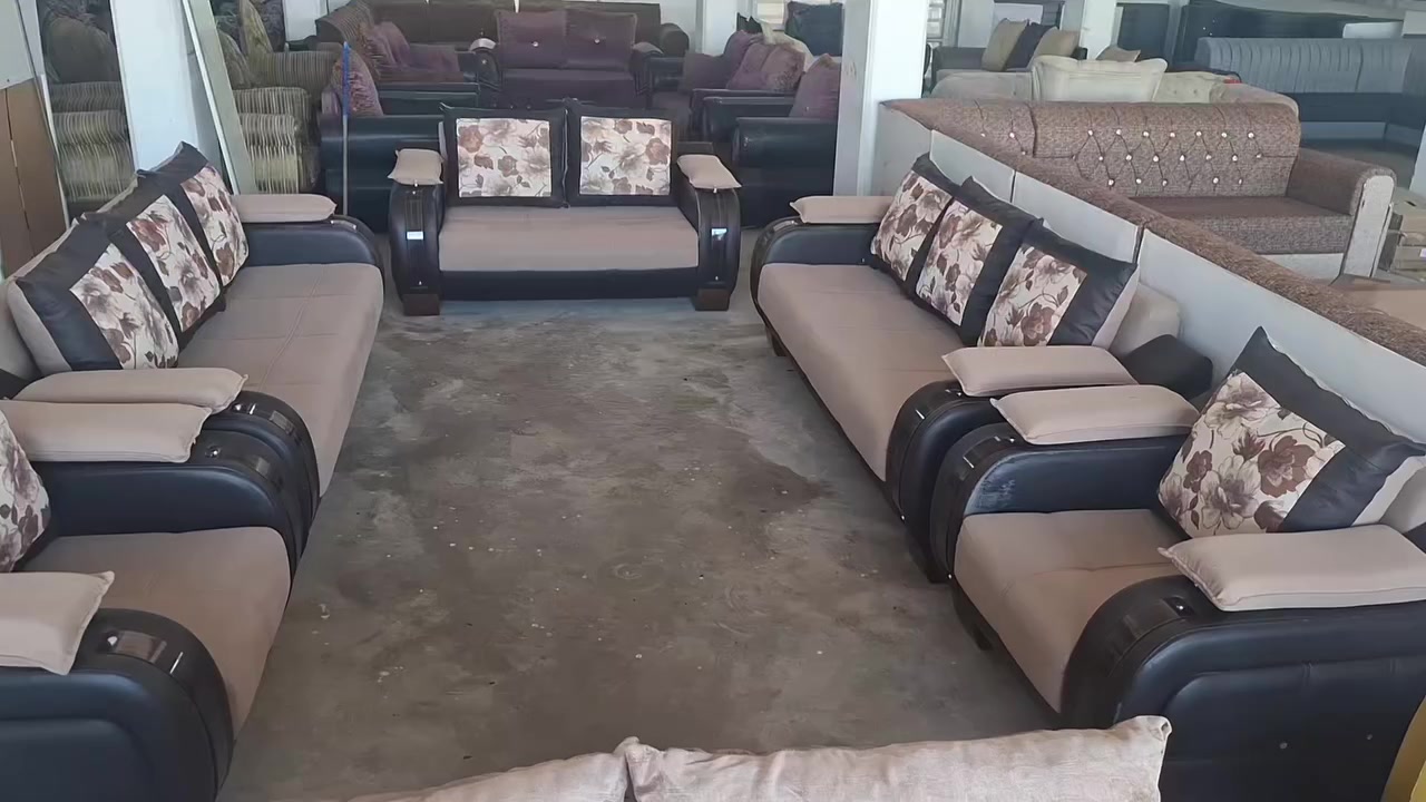 تخم باله تركي ماركه  نظيف جدا جدا 10نفر اسفنج ضغط طبي بولستر  كلش قوي ومرتب نضيف باله تركي
الحمزه الغربي ***********
