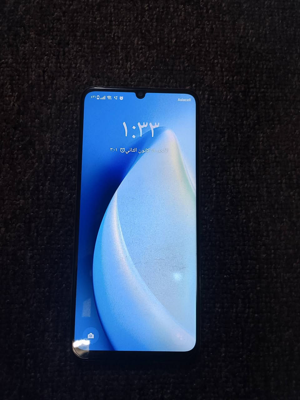 سلام عليكم عندي موبايل لبيع ريدمي سي53 ذاكرته 128 بطاريه 5000الف الكسر مالته  بل صور بس ما يثر على مو با يل الكارتونه موجودة والشاحنه موجودة و الكيبر موجودوكامرته حلوه وصوته 150يعني عالي سلاساه حلوه همين مكاني بغدادالرقم او واتساب ***********
