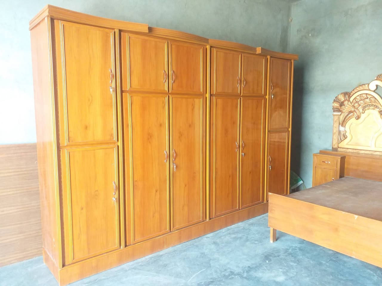 غرفه نوم للبيع للإستفسار علا هذا الرقم ***********او يجي خاص
