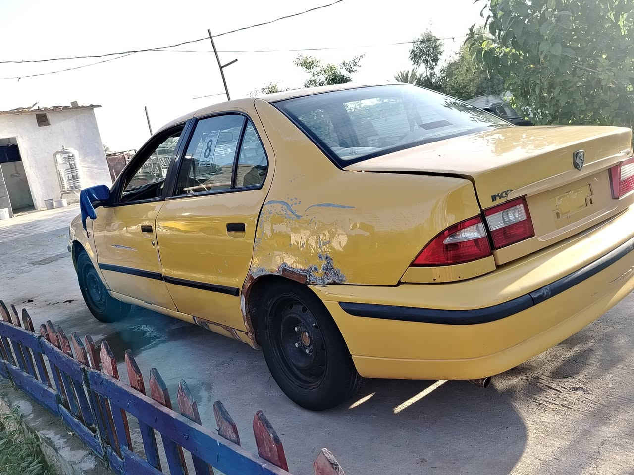 سلام عليكم سمند للبيع او مراوس حسب القناعه موديل ١١مكينه كير خير من الله حداديه ١٠٠بلميه كشر شوف عينك رقم بابل دولي بسمي مصفره هيه وغرامات السعر ٢٧وبيه مجال مكال حله اتصل ***********
