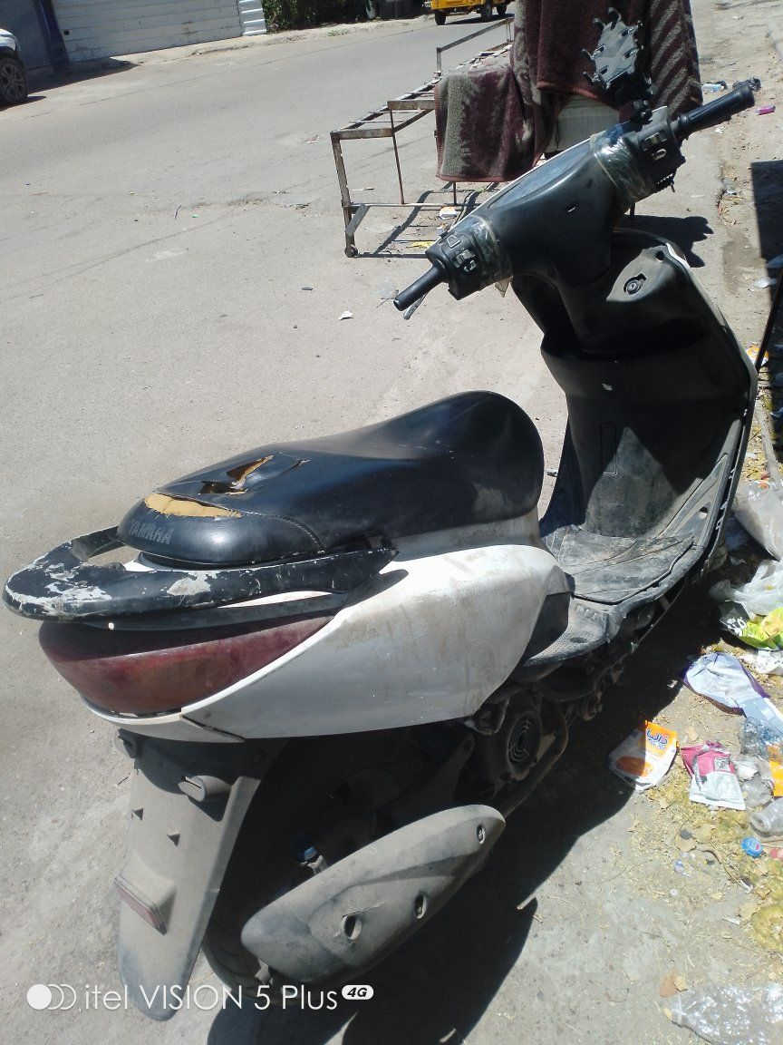 دراجه بريز للبيع مكاني بغداد الشعله السعر 250الف تواصل خاص او واتساب ***********
