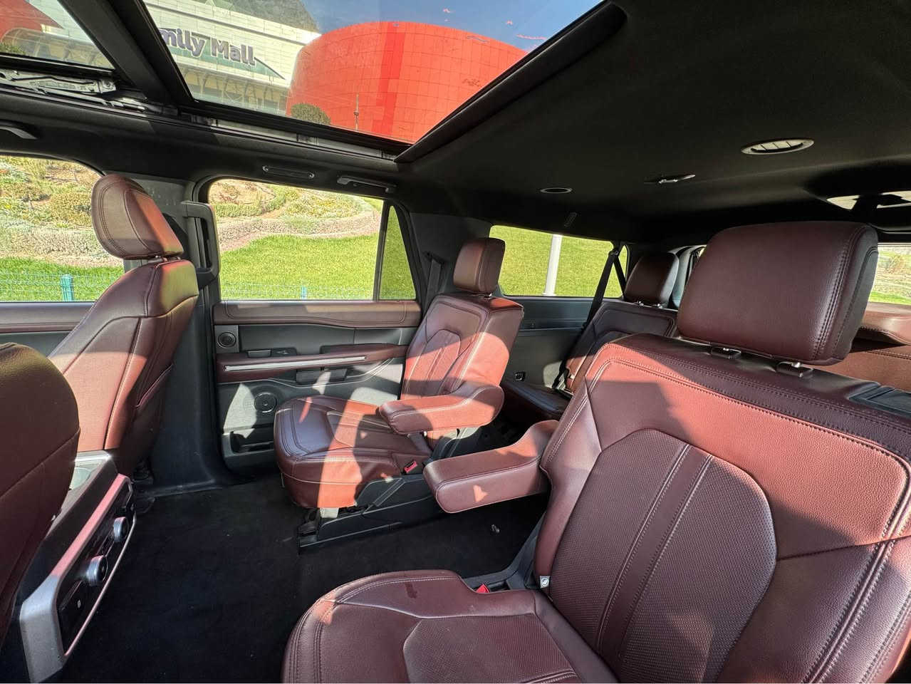 کوردی / عربی 

‎بسم الله الرحمن الرحيم
FORD EXPDETION LIMITED MAX 2022
فۆڕد ئێکسپدێشن مۆدێل ٢٠٢٢ فول مواسەفات 
ماشەڵا سەیارەیەکی بە قوەت و بێ دەنگ و مناسب
٦ پستۆنی توین تۆڕبۆیە هێزی ٣٢٠ ئەسپ مەرغوب
سەنەویو رەقەمی تازەیە تا 2030 بە ناوی خۆمەوەیە 
فول vip یەو ماکسە واتا سەیارەکە لارجە 
تەنها 18 هەزار میل ڕۆشتوە 

نرخی خوار هەموو بازار 💵(( 238 )) 💵وەرەقە  

مواسەفات لیمتد :
پانۆراما و ٥ بەصمە و شەغال و سنوق جەگ
شاشە گەورە و گێچ دیجیتاڵ و کامێرا و حاسە 
٣٦٠ پلە ڕادار و ساوند سیستەمی B&O🔊 
کوشن جلد و تەبرید و ٤ کوشن هیتەر و کارەبا و خەزن
سوکان جلد و هیتەر و گێڕی سپۆرت و گێڕ ڤۆلیۆم 
تاک ئەکسلە و ٥ مۆدی لێ خوڕینی هەیە 
٧ نەفەری فول vip و کوشنەکانی دواوە کارەبا 
تەبرید ٤ زۆن و تەبرید مەرکەزی ❄️
زۆر مواسەفاتی تر ….

سەیارەکە ٣ پارچە بۆیاخەو جێ جێ pdr ی هەیە 

ڤیدۆی کاملی سەیارەکەم لایە کڕیار داوا بکات ✅

📍شوێن : سلێمانی 

***********☎️
ڤایبەرو واتسئاپی لەسەرە 

————————————————————-
فورد اكسبديشن موديل ٢٠٢٢ مواصفات لمتد ماكس 

ماشآءالله سيارة كبيرة و قوية و سعر مناسب 
محرك ٦ سلندر توين توربو ٣٢٠ قوة حصانية 
سنوی و رقم جدید حتي ٢٠٣٠ و تحويل مباشر 
تترقم شمالي فقط و ماشي ١٨  الف ميل فقط 
فول مواصفات و فول vip و سيارة طويل ماكس

سعر 💵(( 238 ))💵ورقة و جوة كل سوق 🔥

مواصفات معروفة:
بانوراما و ٥ بصمة و تشغيل عن بعد و سندوق جك 
شاشة كبير و گيج إلكتروني و كاميرا و حساس 
٣٦٠ درجة رادار و سيستم سماعة B&O 🔊
كشن جلد و كهربائي و تبريدو ٤ تدفئة وخزن و چوب
گير فوليوم و ستيرن جلد و كهربائي و تدفئة 
سيارة توو ويل و بيها ٥ نضام قيادة 
٧ راكب فول vip و كشنات خلفي كهربائي 
تبريد ٤ زون و تبريد مركزي ❄️
بعد هواي مواصفات…..

عندي فيديو كأمل سيارة شراي آطلب عن واتساب 

سيارة بيها ٣ قطعة صبغ و مكانات pdr 

📍مكان: سليمانية 

***********☎️
فايبر و واتساب موجود السليمانية, العراق
