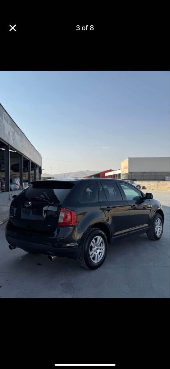 فۆرد ئیدج
2011 SE 
بێ بۆیاخە چەن شوێنێک ساردی هەیە
سەنەوی هەتا 2030 
فەحس و هەزەی نوێیە
یەك دینار مەسرەفی تێدا نیە
شاشە گەورەوکوشن ساردو گەرم 
سەنەوی تازەیە 
گێڕومەکینە بە شەرت
غازێكی ایتاڵی دەرەجە یەكم بۆ بەستاوە
 
‎109$
***********
*********** أربيل, العراق
