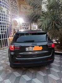 كومباس ٢٠٢١ • ماشيه ٧٩ ألف • صبغ البنيد